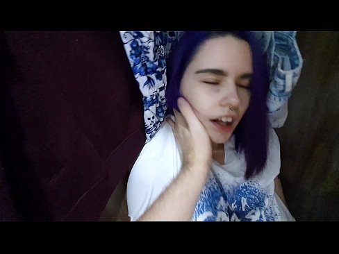 ❤️ 在壁櫥裡找到我姐姐並幫她射精 ☑ 硬色情 在 zh-tw.bestsexporno.ru ❌❤